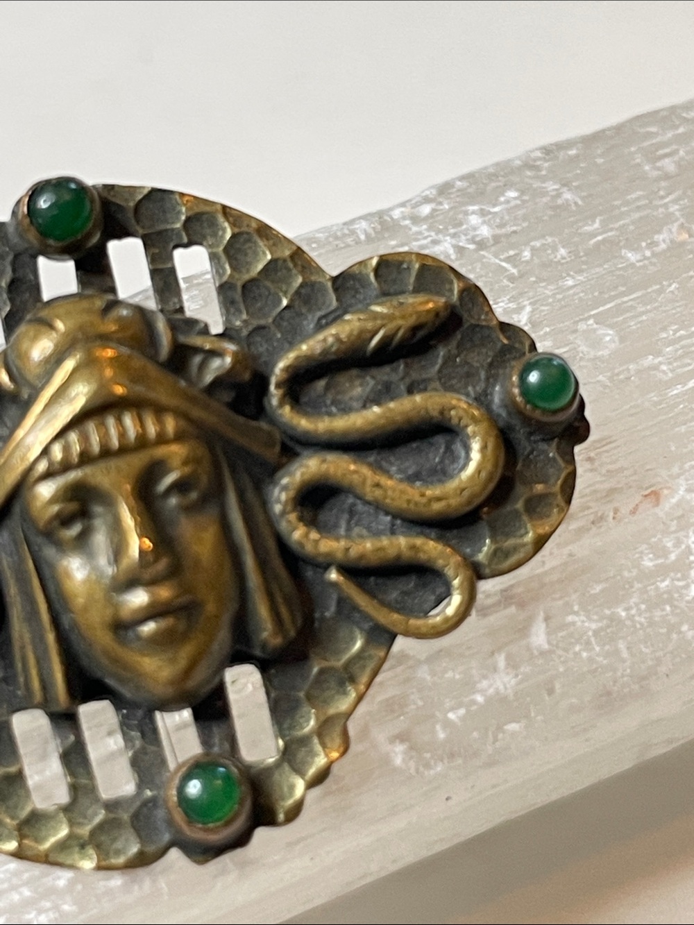 Vintage Egyptian Revival Pharaoh Victoria Era Brooch - Picture 4 of 8